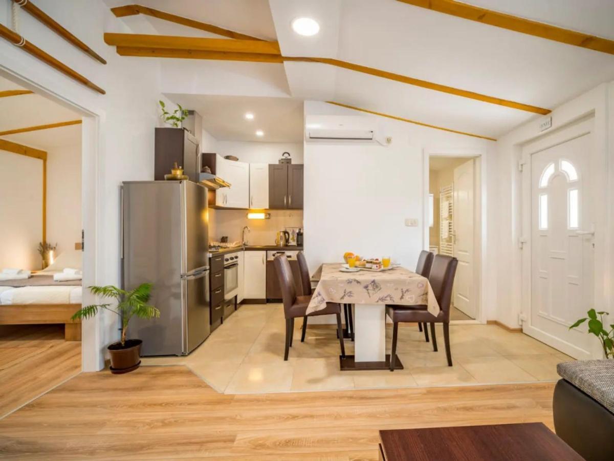 House Green Oaza Zadvarje Luaran gambar